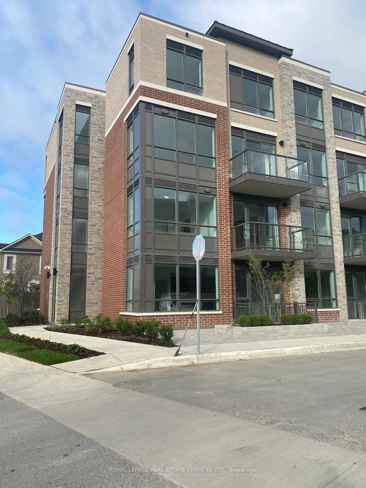 Beautiful Sun Filled 1 Bedroom Suite In High Demand Area Of Brampton Bordering Vaughan With 1 Underground Parking and 1 Locker Included.