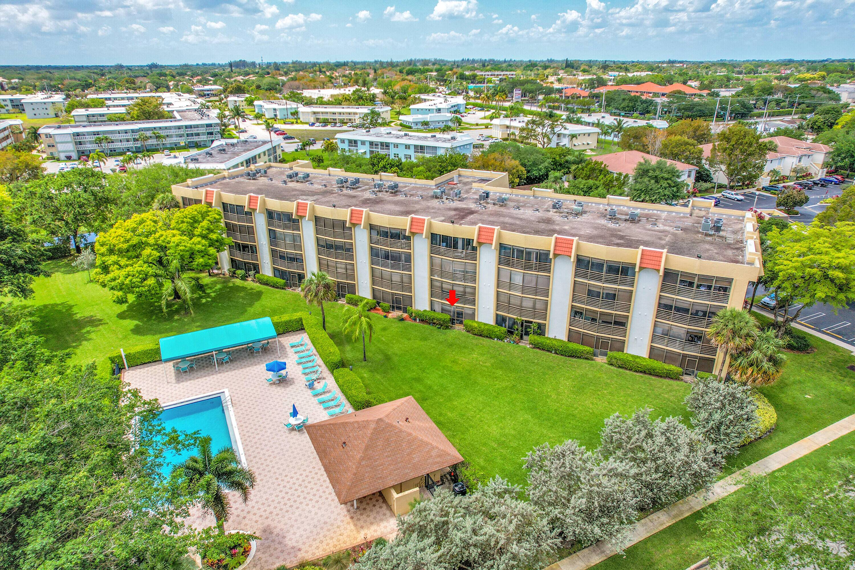 BEAUTIFUL FIRST FLOOR CONDO PRESTIGIOUS 55 COMMUNITY OF PINES OF BOCA STUNNING POOL VIEWS PRIME BOCA RATON LOCATION NEW 2021 ROOF Bright Open Floor Plan LED Custom Lighting Tile Floors ...