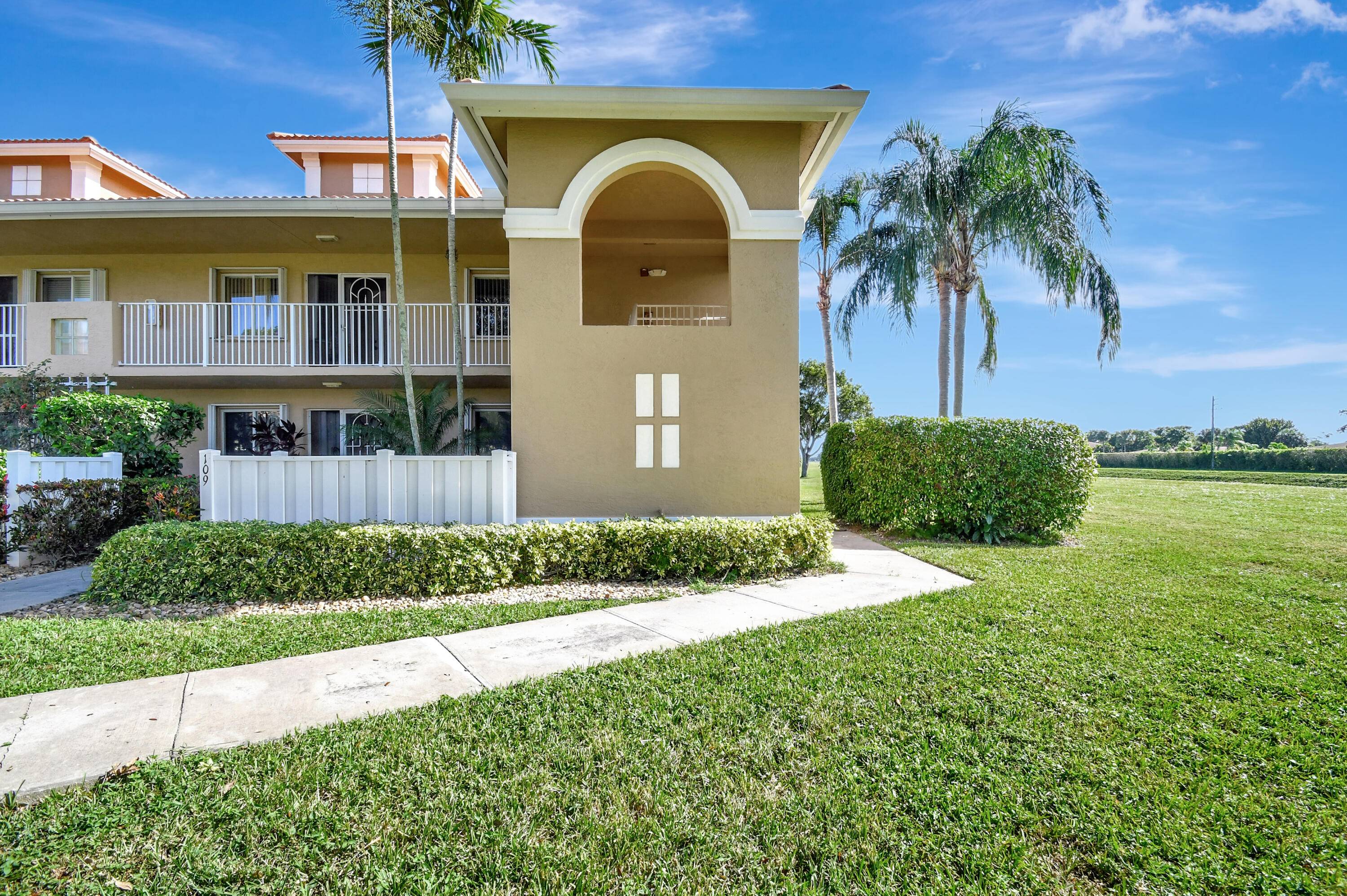 Great views of lake and canal from this 2nd floor corner updated condo.