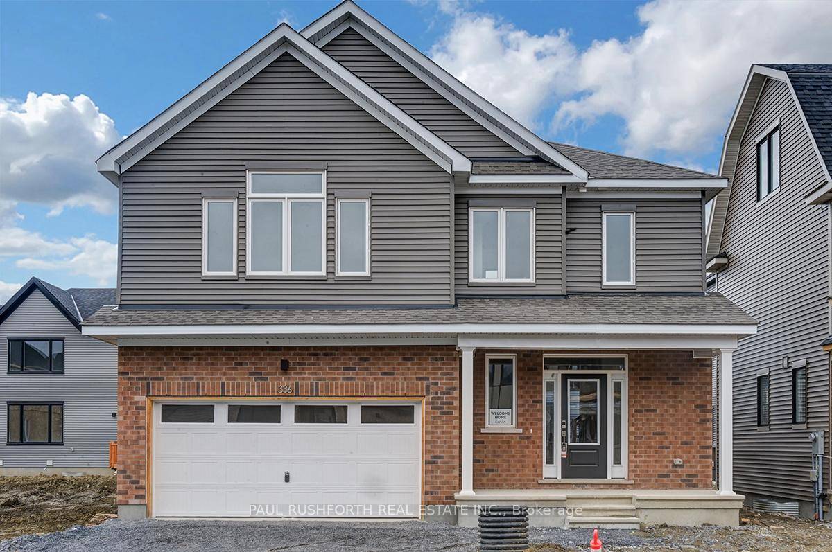 Brand new five bedroom, four bathroom home in a fantastic new development near shopping and transit.