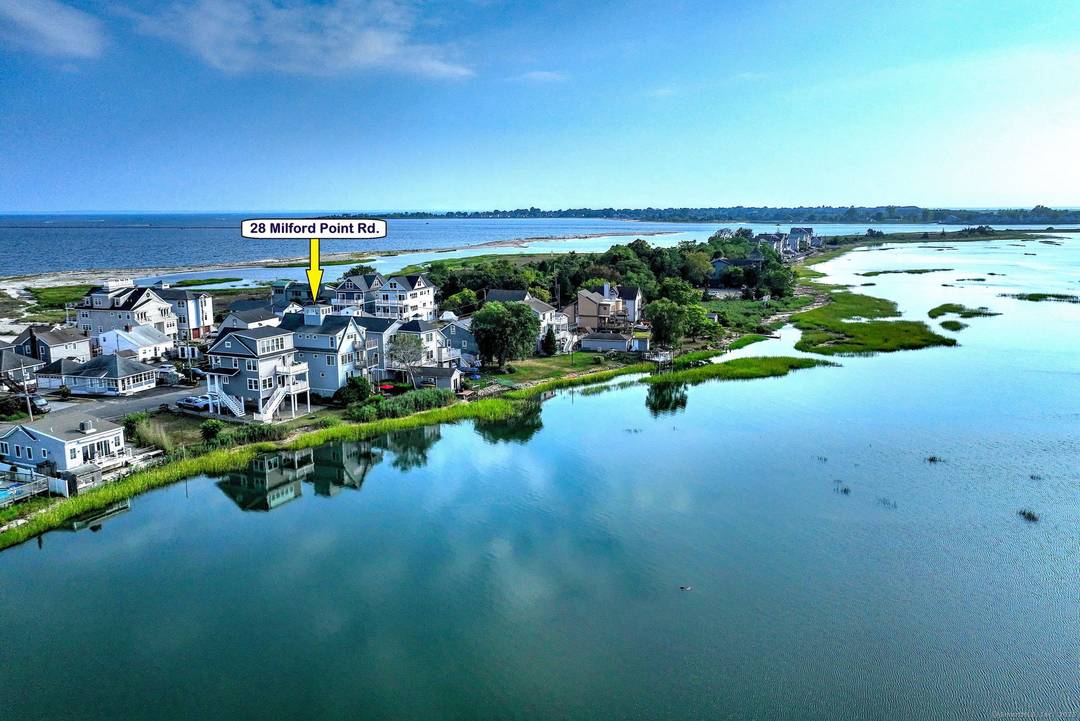 DIRECT WATERFRONT CEDAR BEACH, MILFORD.