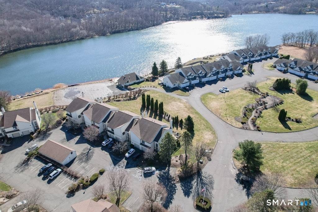 A rare find in Arrowhead By the Lake !