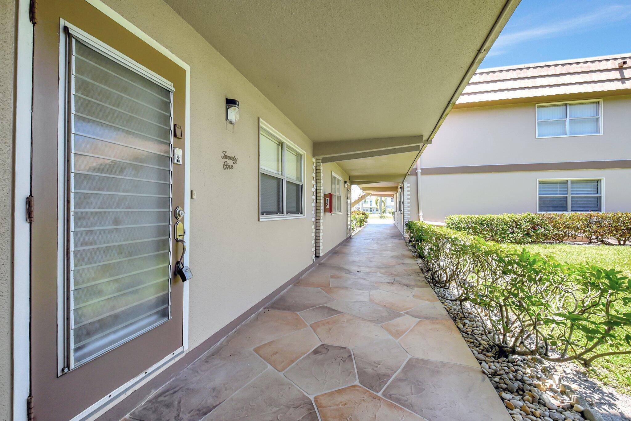 Beautifully renovated first floor unit in the desirable Kings Point 55 community !