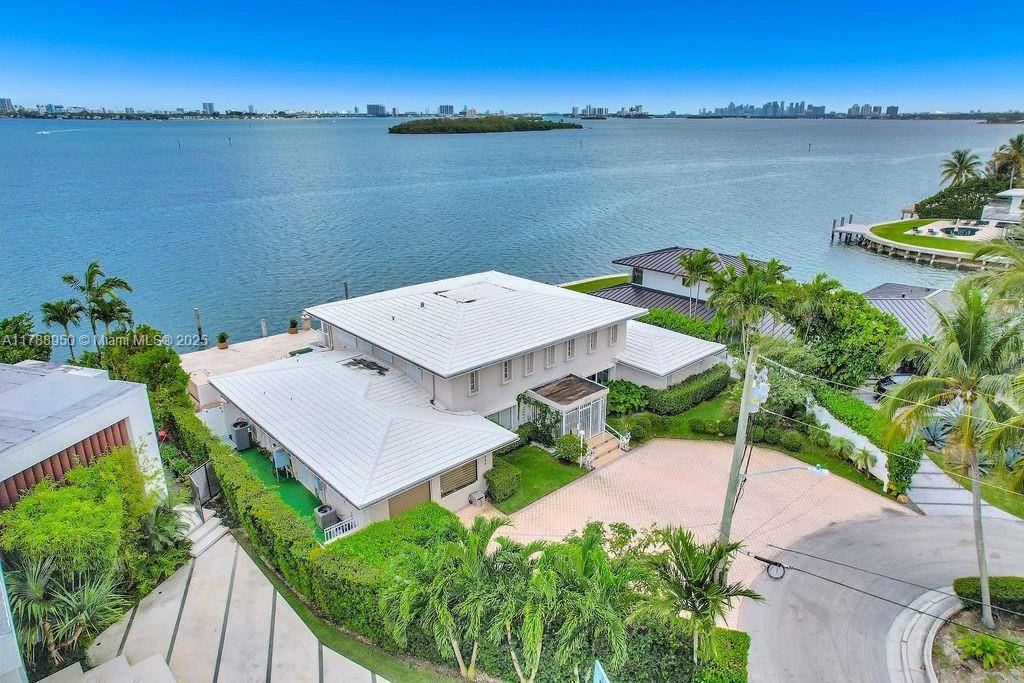 A Bayfront Opportunity Like No Other.