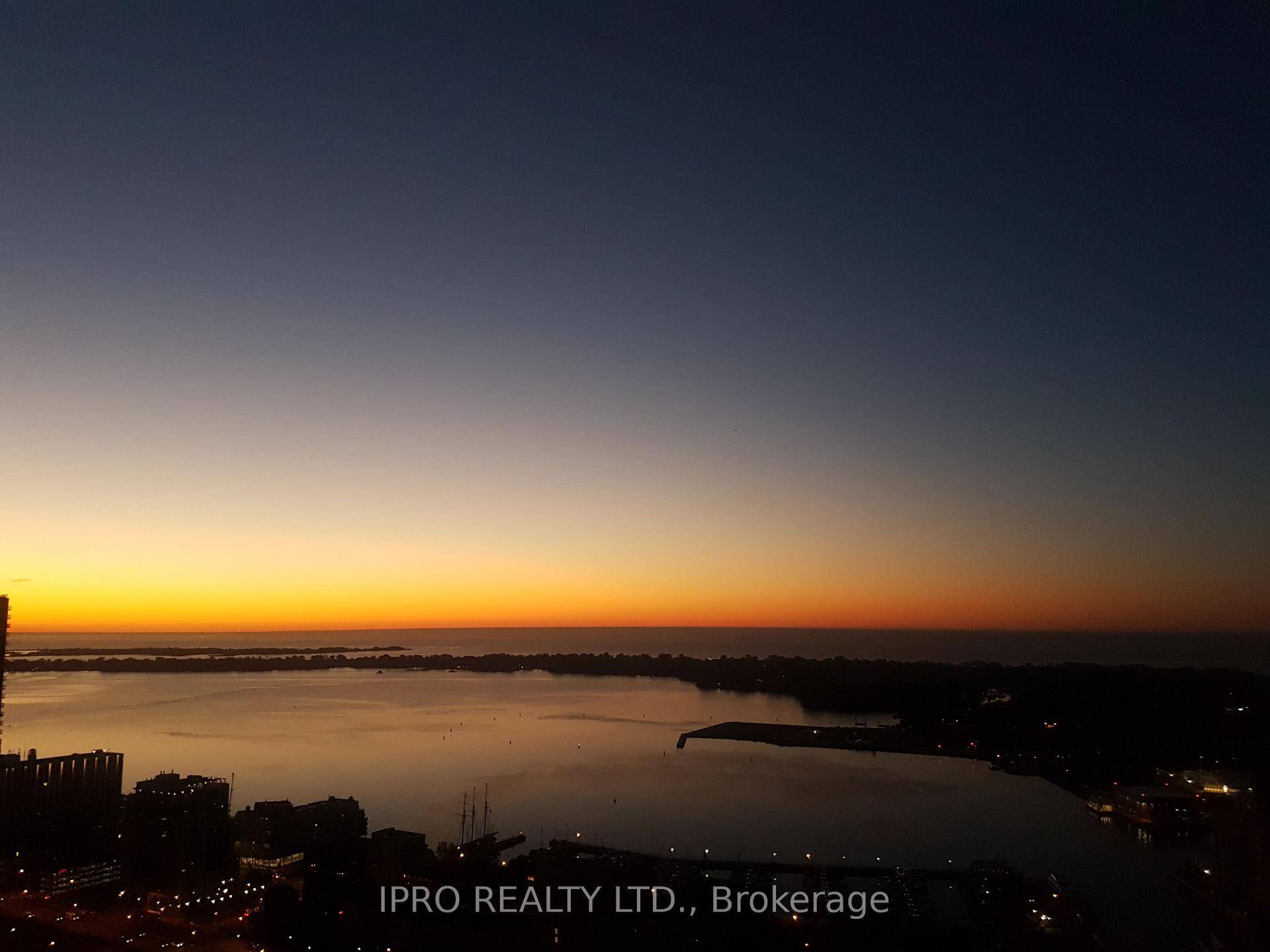 Spectacular super Bright unit, Sub Penthouse, boasting unobstructed lake views Two Bedrooms and two Washrooms, Sought after location in Downtown with Parks Open Concept and Functional Layout, Spacious Bedrooms, Floor ...