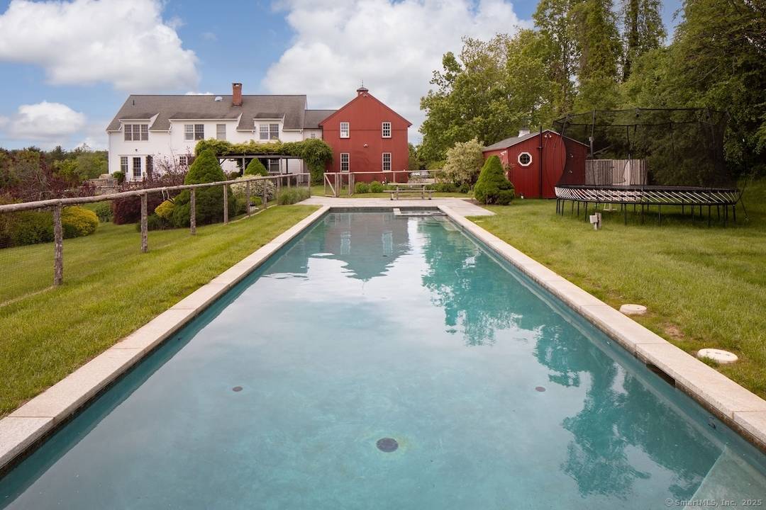 Available August 2026 for 25, 000 Academic Year 10, 000 monthly Discover Grandview Estate, a premier luxury rental in Sharon, CT, blending modern elegance with country chic in the heart ...
