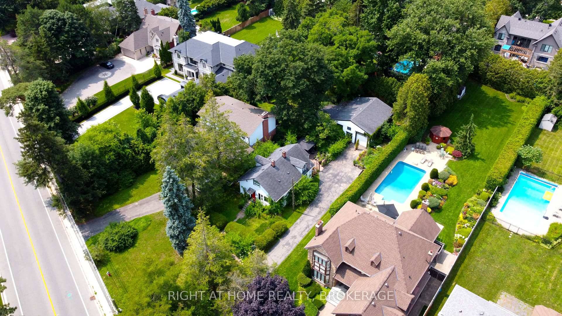 MOTIVATED SELLER ! Amazing Building Lot Sitting On 62 X 207 Ft.