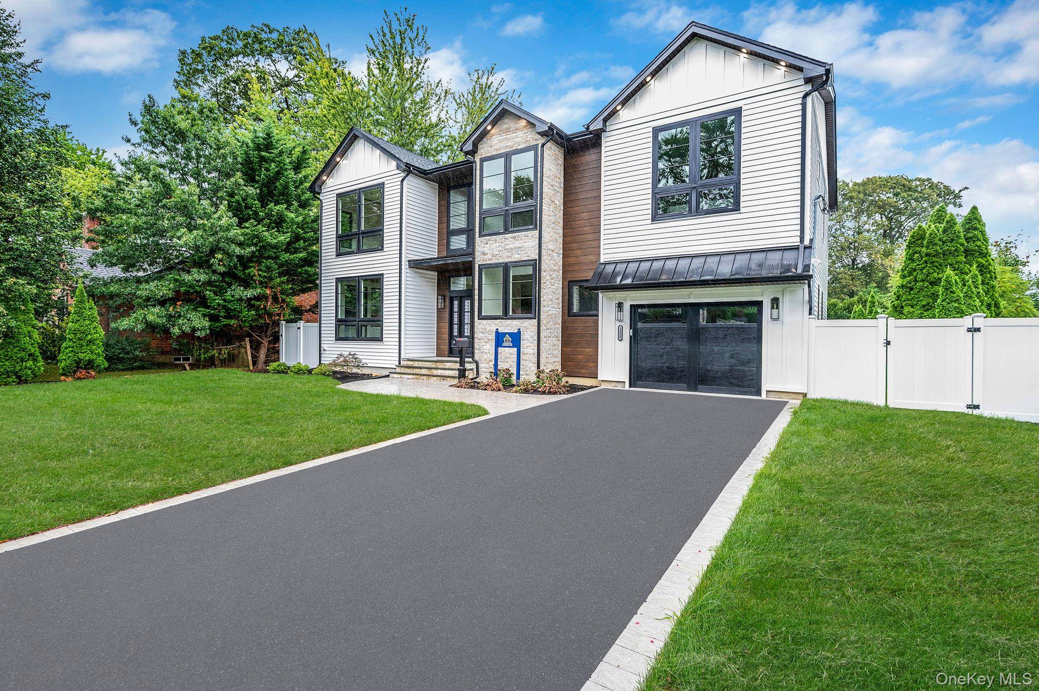This newly built 5 Bedroom 5.