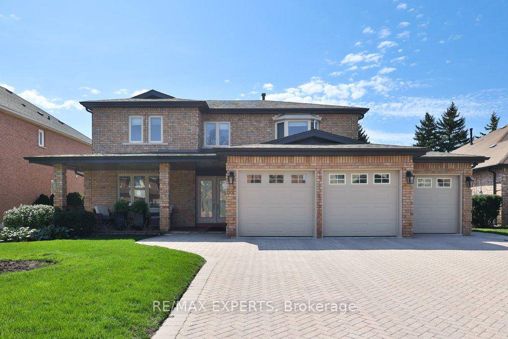 Welcome to 51 Bloomingdale Lane an impeccably maintained residence nestled on a beautiful street in the highly sought after south end of Weston Downs.