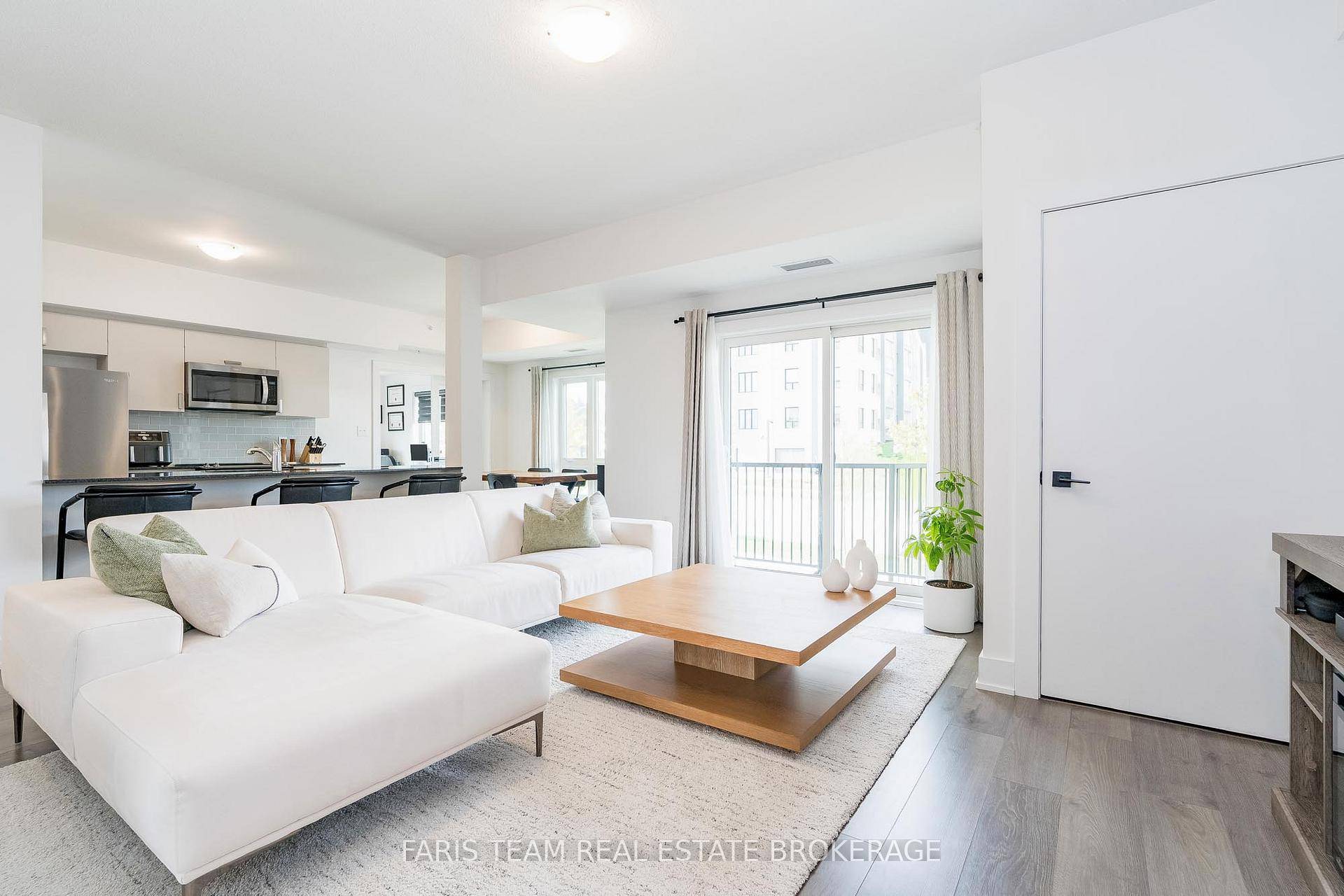 Top 5 Reasons You Will Love This Condo 1 A rare opportunity to own a spacious two bedroom condo that includes two parking spaces, with one underground and one surface ...