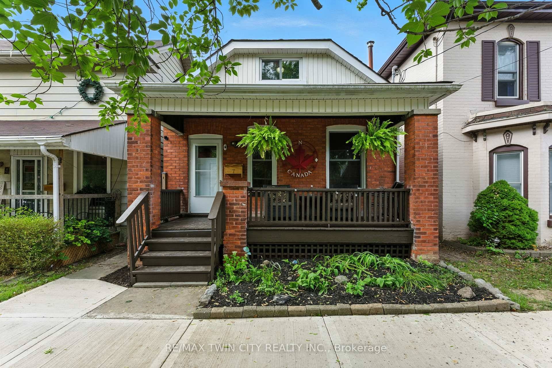 Welcome home to 7 Superior St.