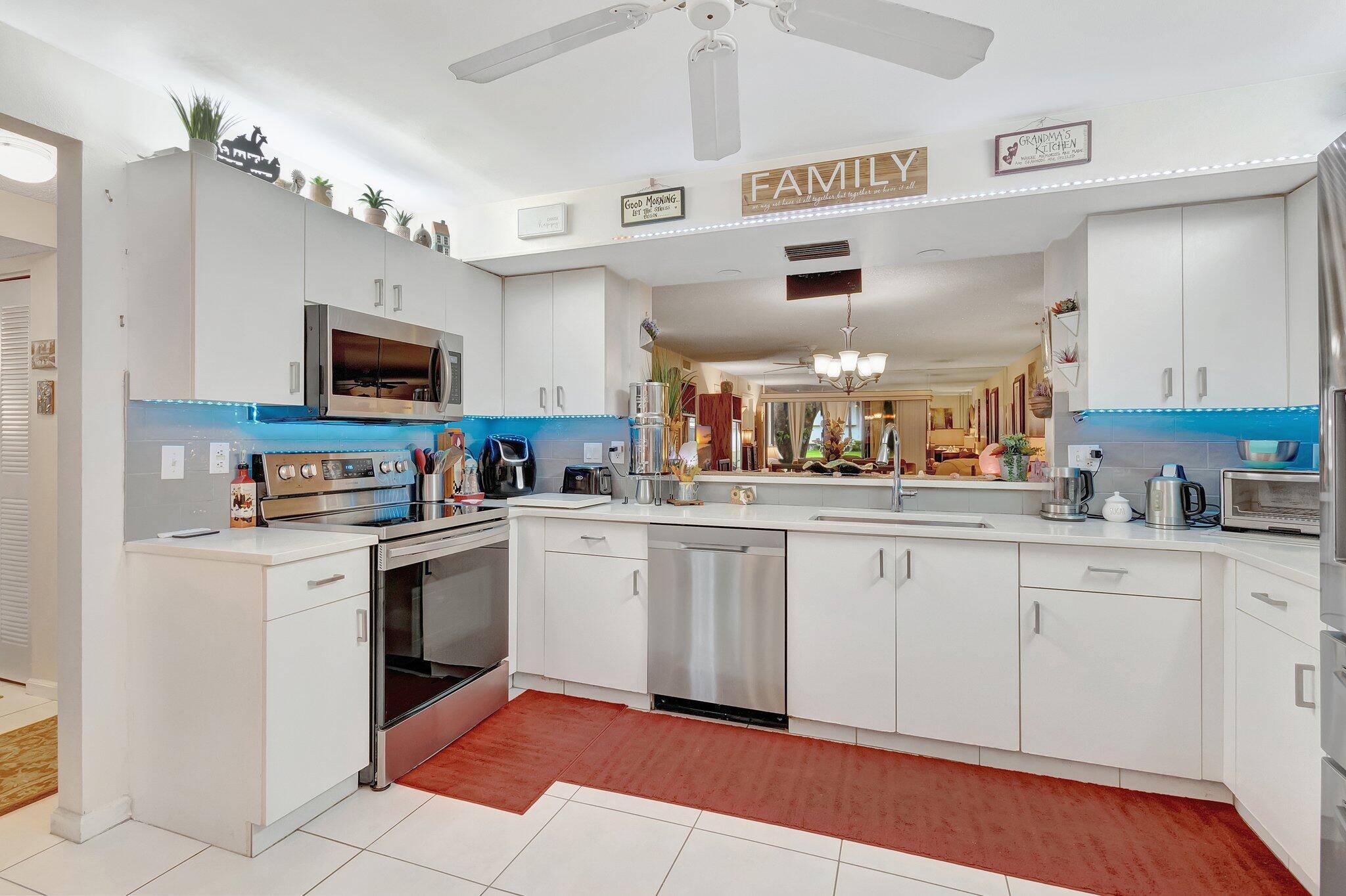Introducing 9668 Sills Dr E 101, Boynton Beach, FL 33437, an impressive residence in the captivating, active adult Sun Valley East community.