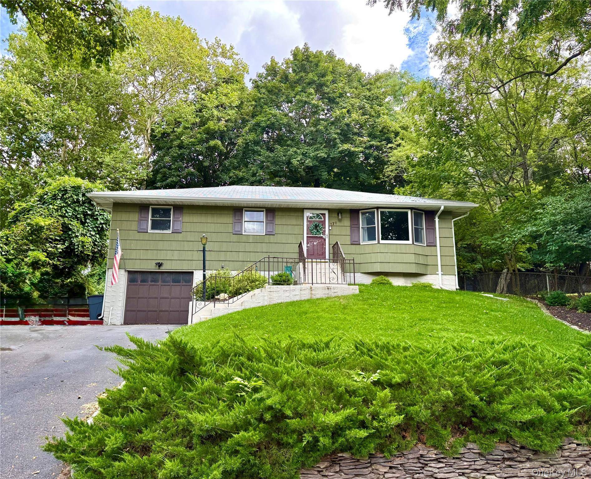 Move right into this beautifully maintained home in the sought after Herod Point section of Wading River, just moments from the beach with private community access.