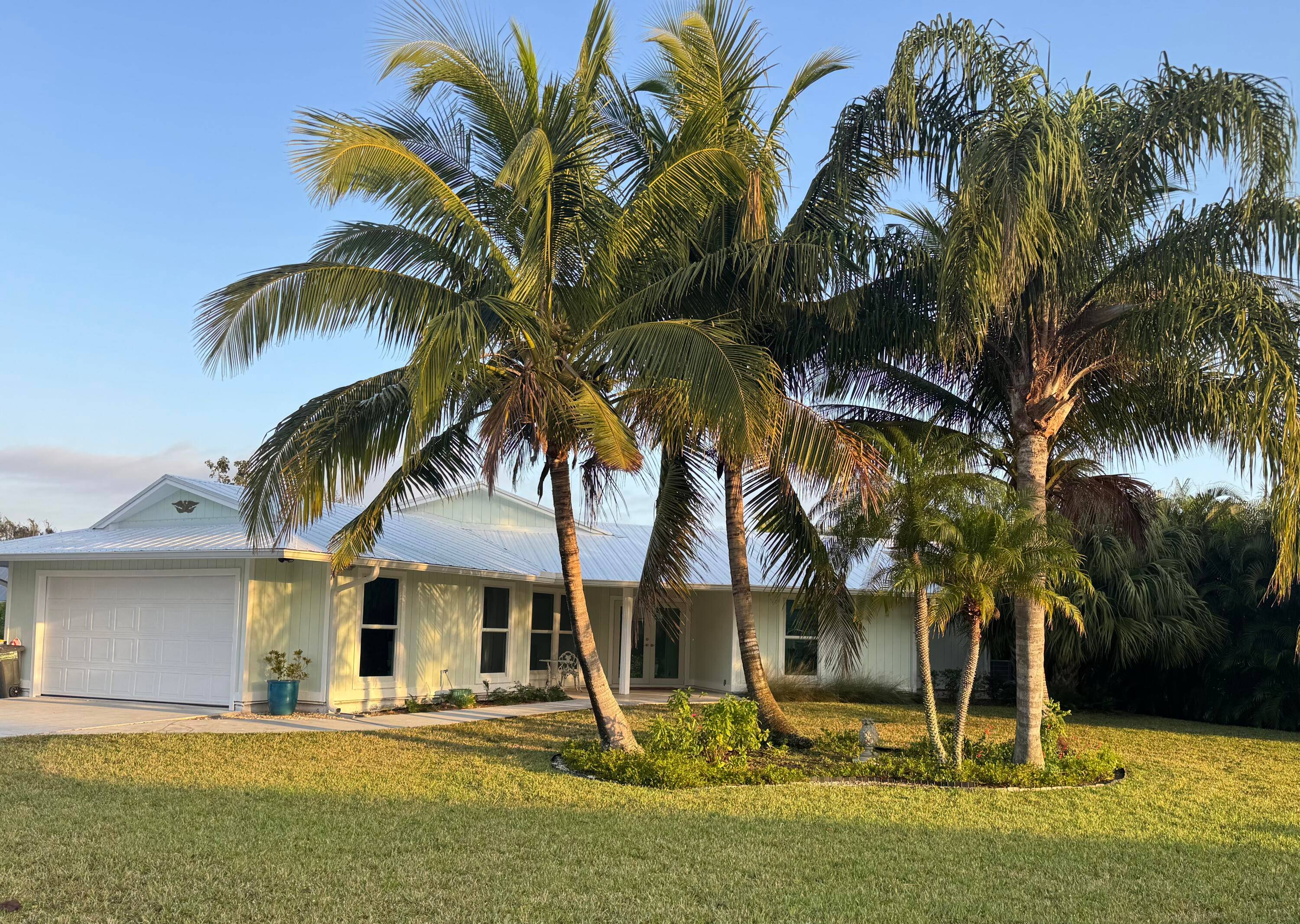Stunning Renovation in Rocky Point Boating Community Living with no HOA !