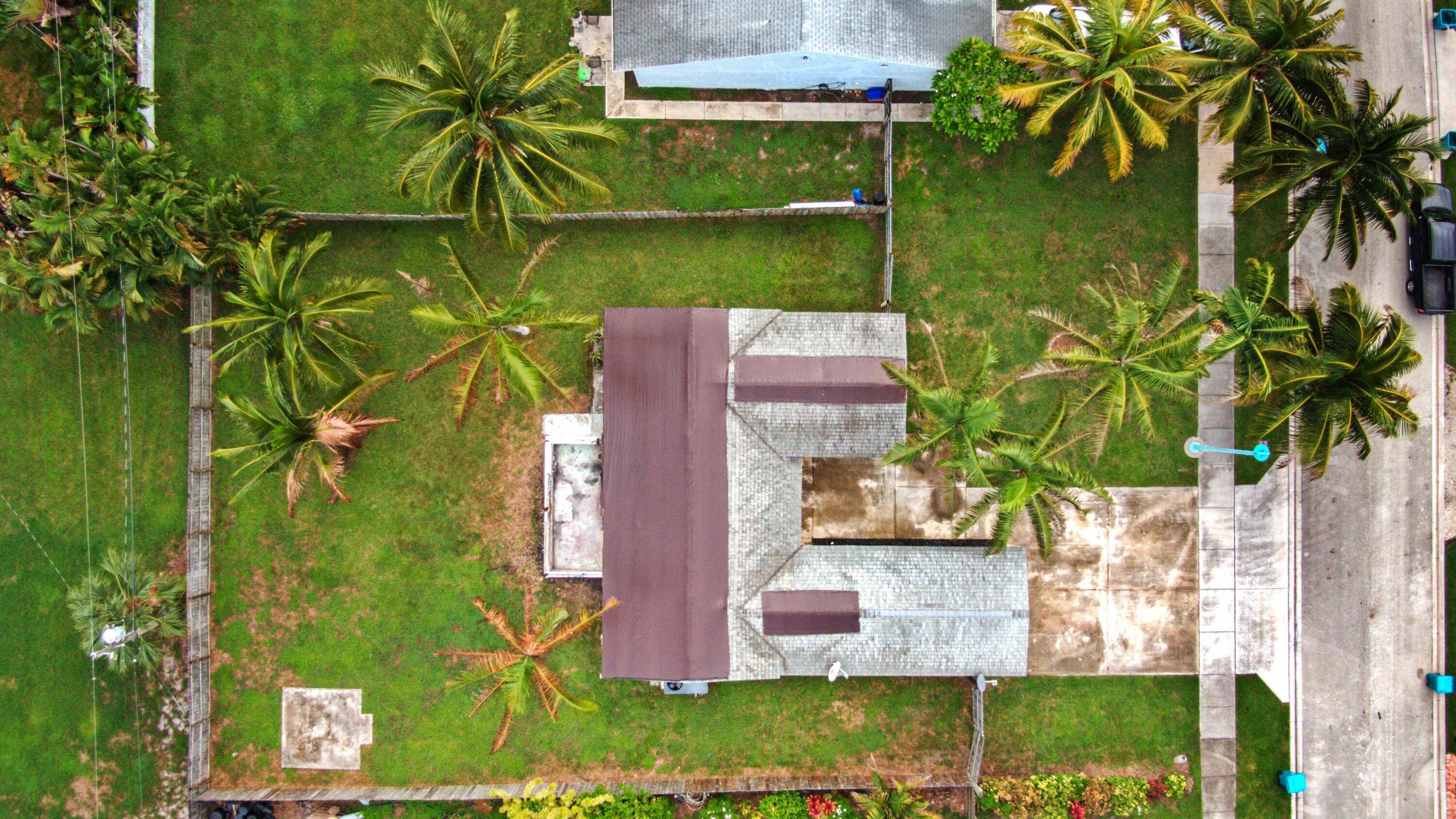 Build your dream home just steps from the Intracoastal !