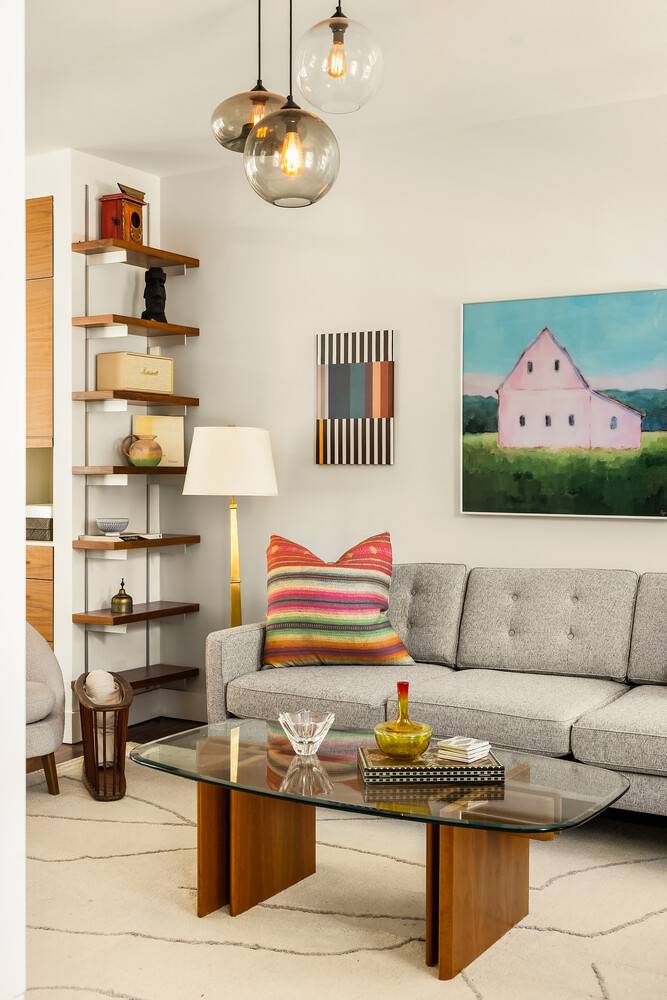 386A 12th Street, is a charming two family townhouse, featuring an owner's duplex with a massive garden as well as an attractive one bedroom garden level apartment perfect for additional ...
