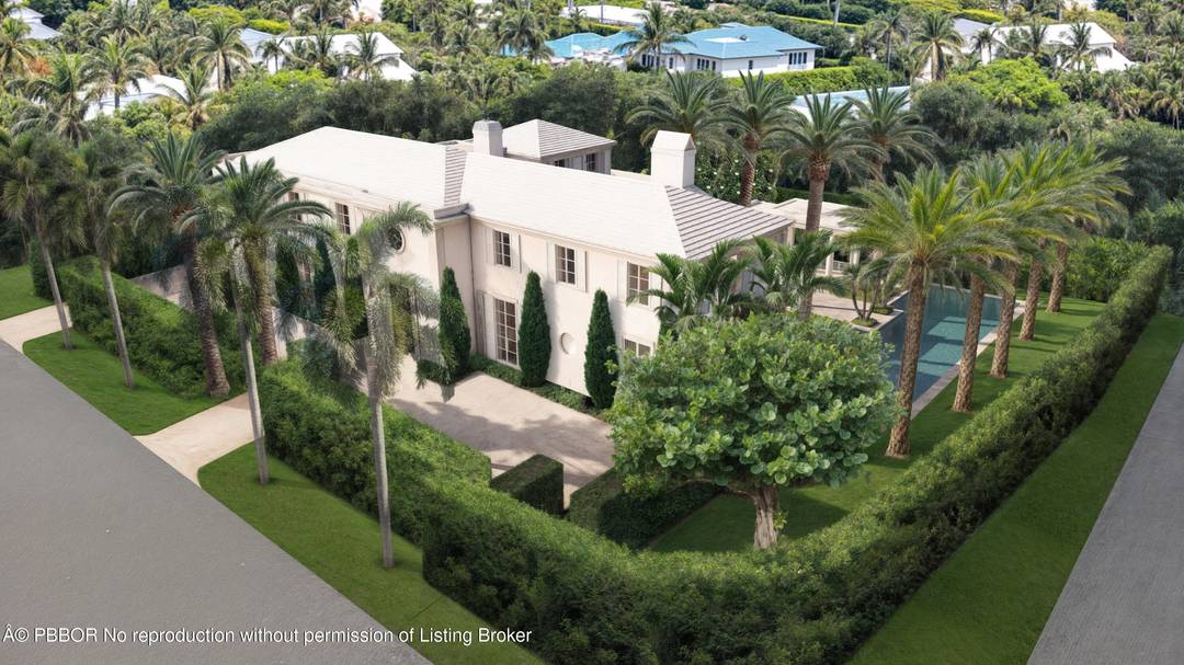 Absolutely stunning new construction in Palm Beach scheduled for completion Fall 2025.