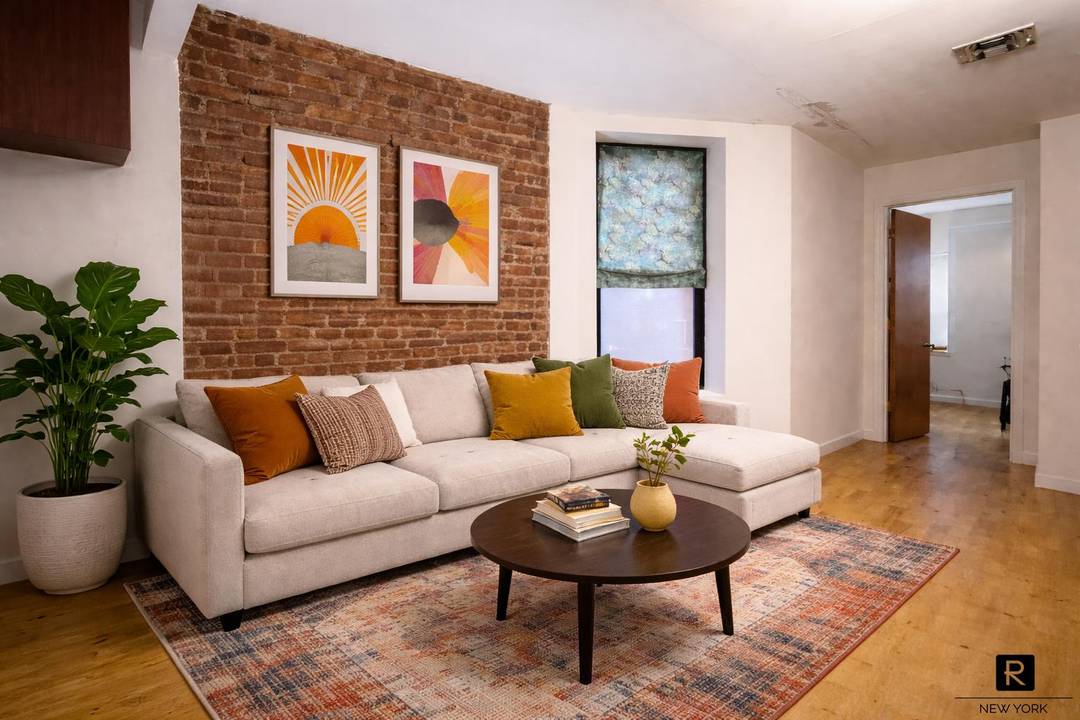Welcome to 2082 Frederick Douglass Blvd a charming residence in the heart of South Harlem, one of Manhattan's most vibrant and culturally rich neighborhoods.