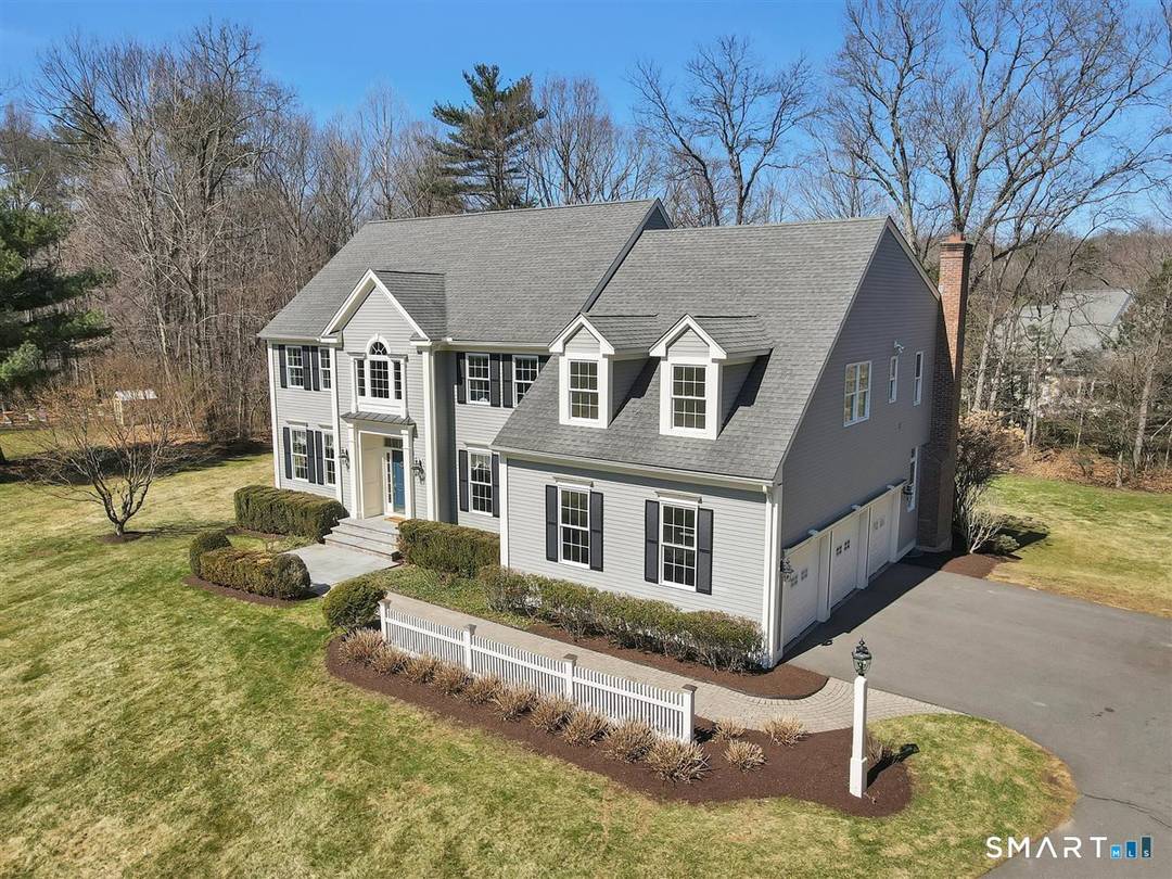 Pristine center hall Colonial set on a quaint cul de sac in desirable Avon, offering 5 bedrooms, 4.