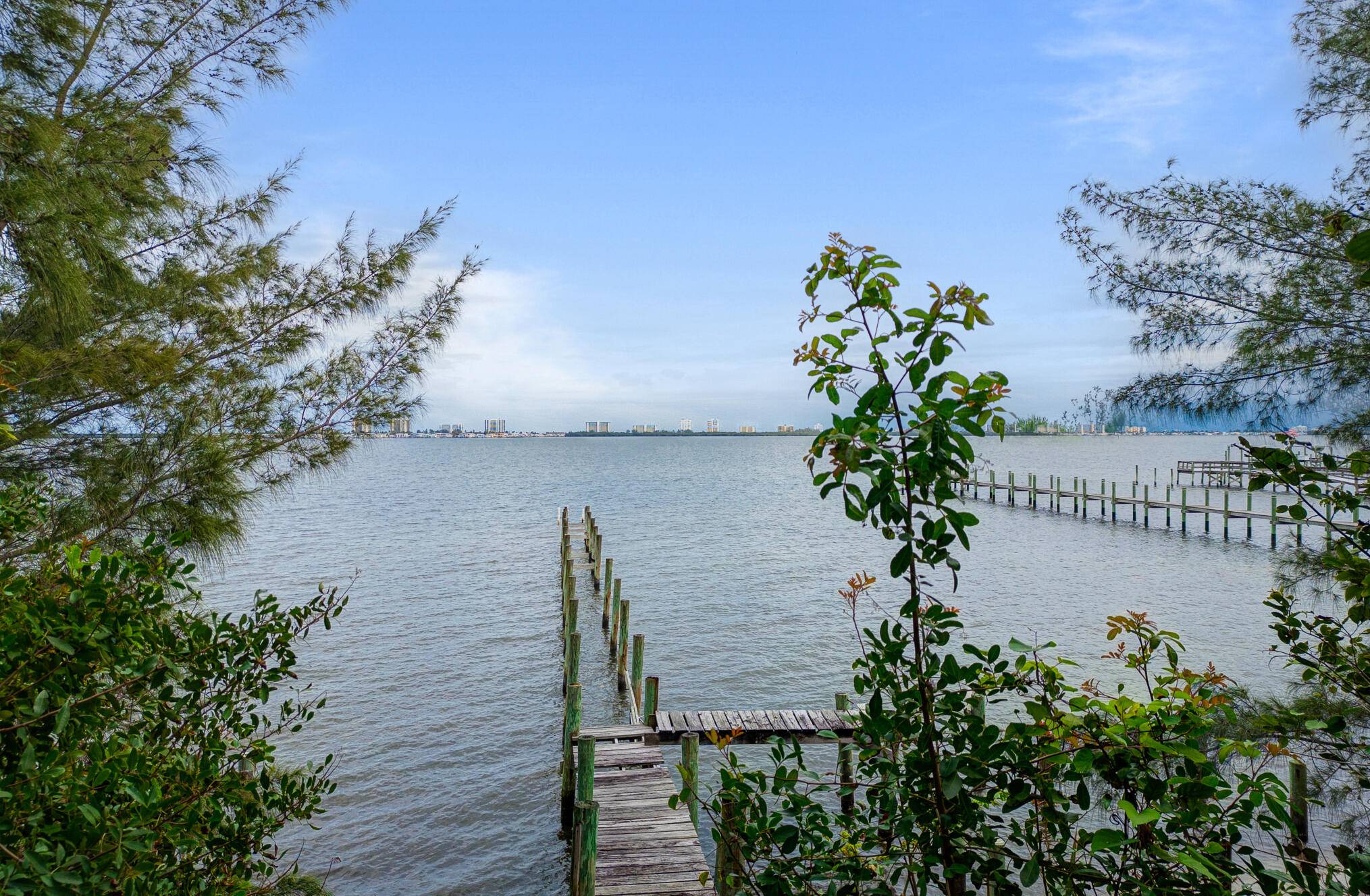 Discover 3. 12 acres of prime waterfront property along prestigious Indian River Drive, offering 131 feet of frontage on the stunning Intracoastal Waterway.
