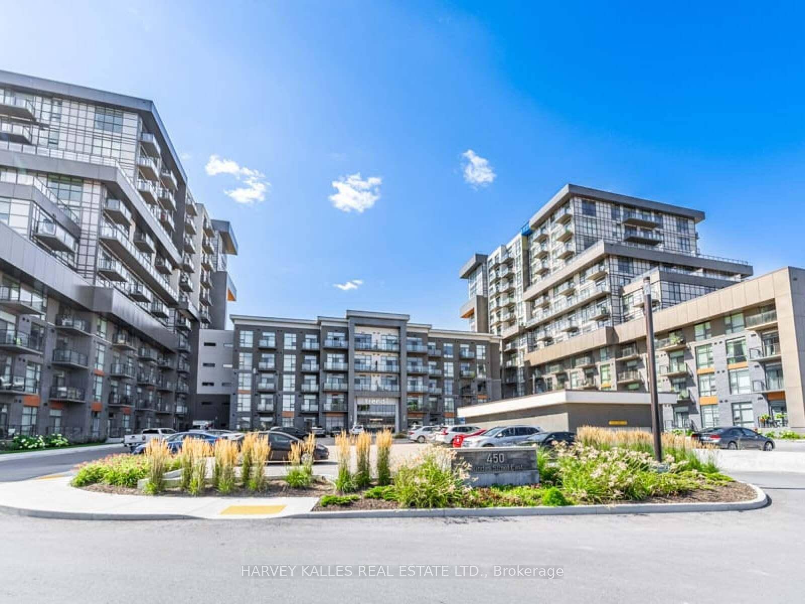 Welcome to Trend Condos in the heart of Waterdown !