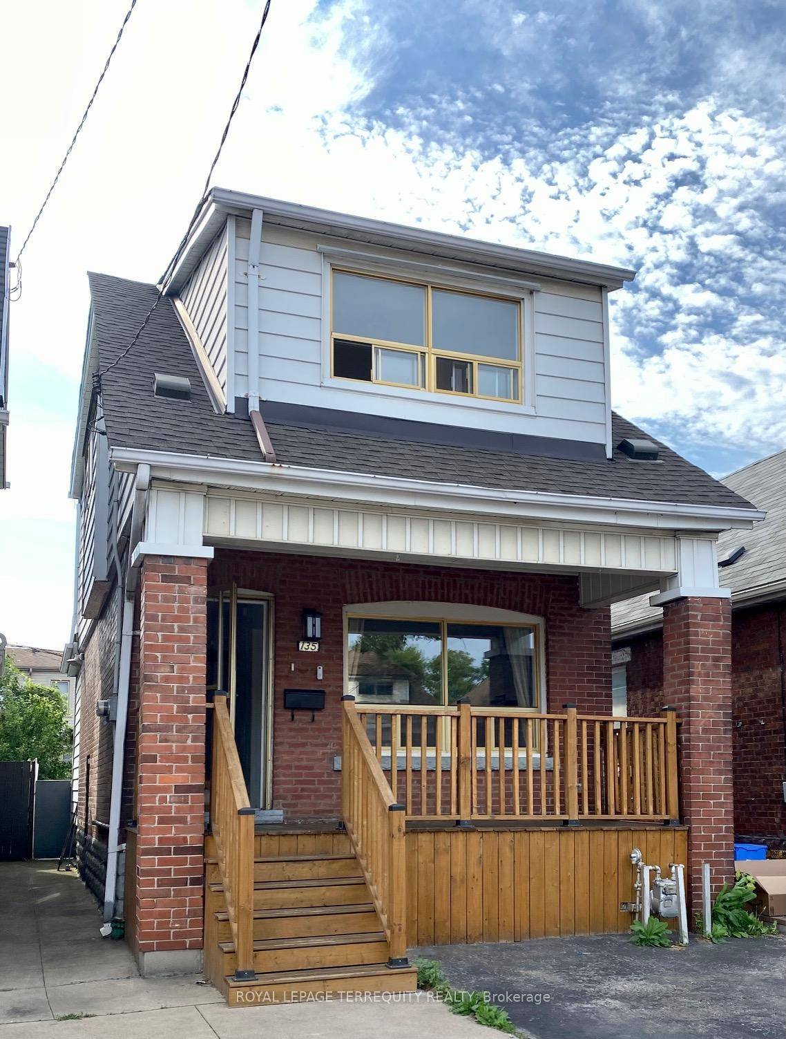 Welcome to 135 Connaught Ave N, a charming, spacious detached home featuring 3 bedrooms and 2 full washrooms.