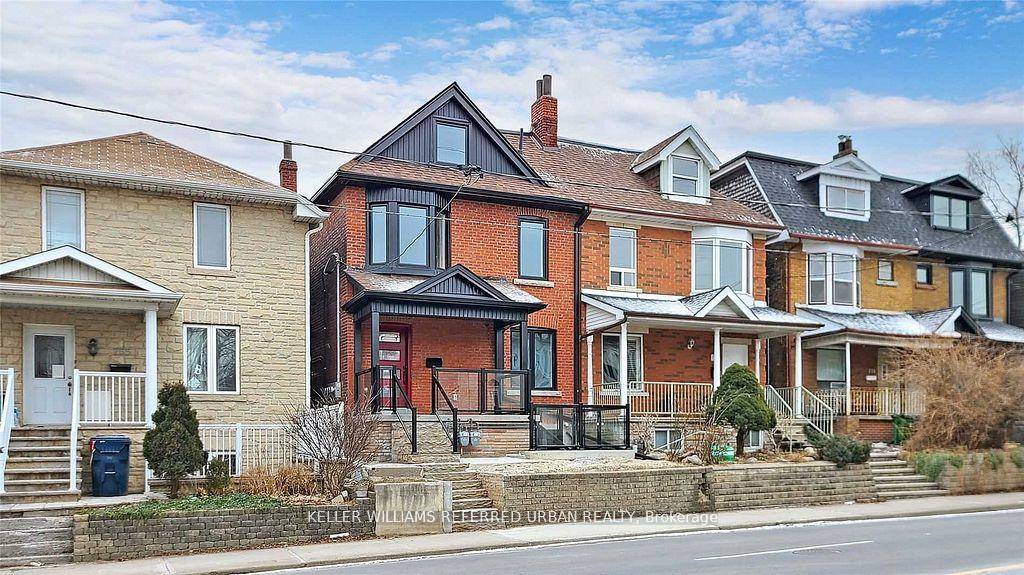 Beautifully renovated and tastefully decorated.