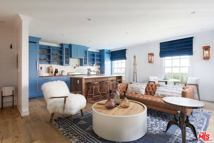 135 S Roxbury Dr 1BR Beverly Hills La