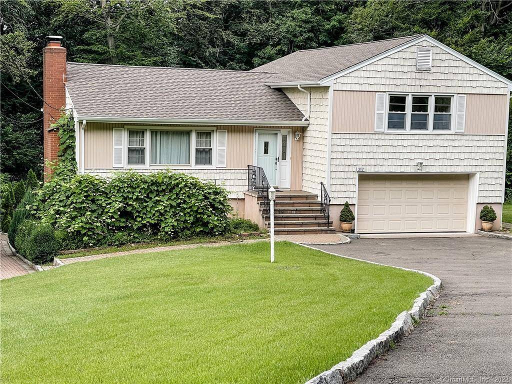 Don't miss this well maintained 3 bedroom, split level home on a cul de sac conveniently located to Sacred Heart University and highways.