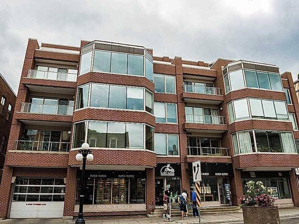 FOR RENT RARE FIND OFF SUSSEX DR.