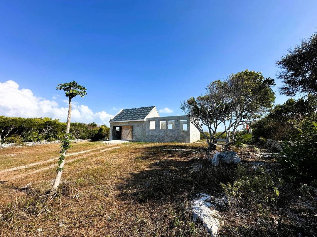 41 HILLTOP ROAD Single Family Home Eleuthera