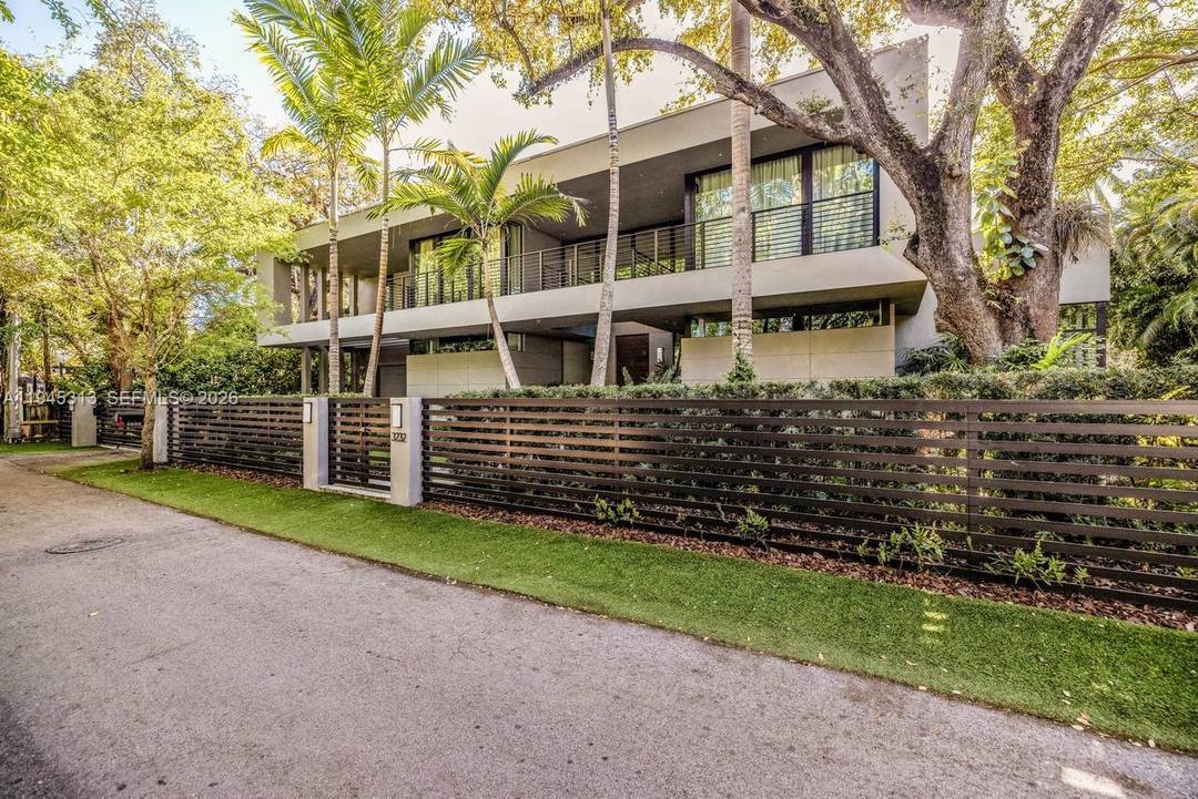 Stunning Coconut Grove home, featuring soaring ceilings and an abundance of natural light, the home was designed with high end finishes and equipped with top of the line appliances.
