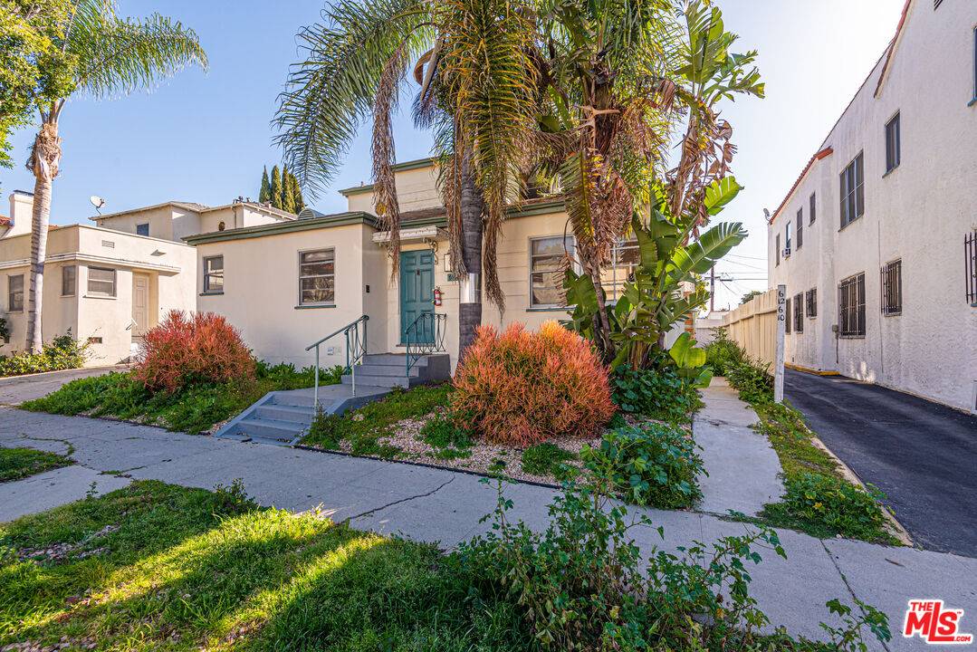 610 N Spaulding Ave 6BR Hancock Park La