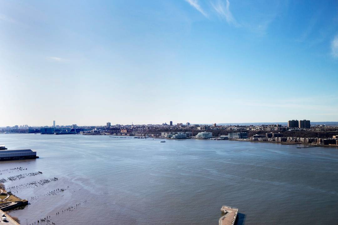 ALL OPEN HOUSES ARE BY APPOINTMENT ONLY PLEASE VIEW THE VIDEO FOR MORE INFORMATION Owner would prefer no dogs, but one cat is allowed.