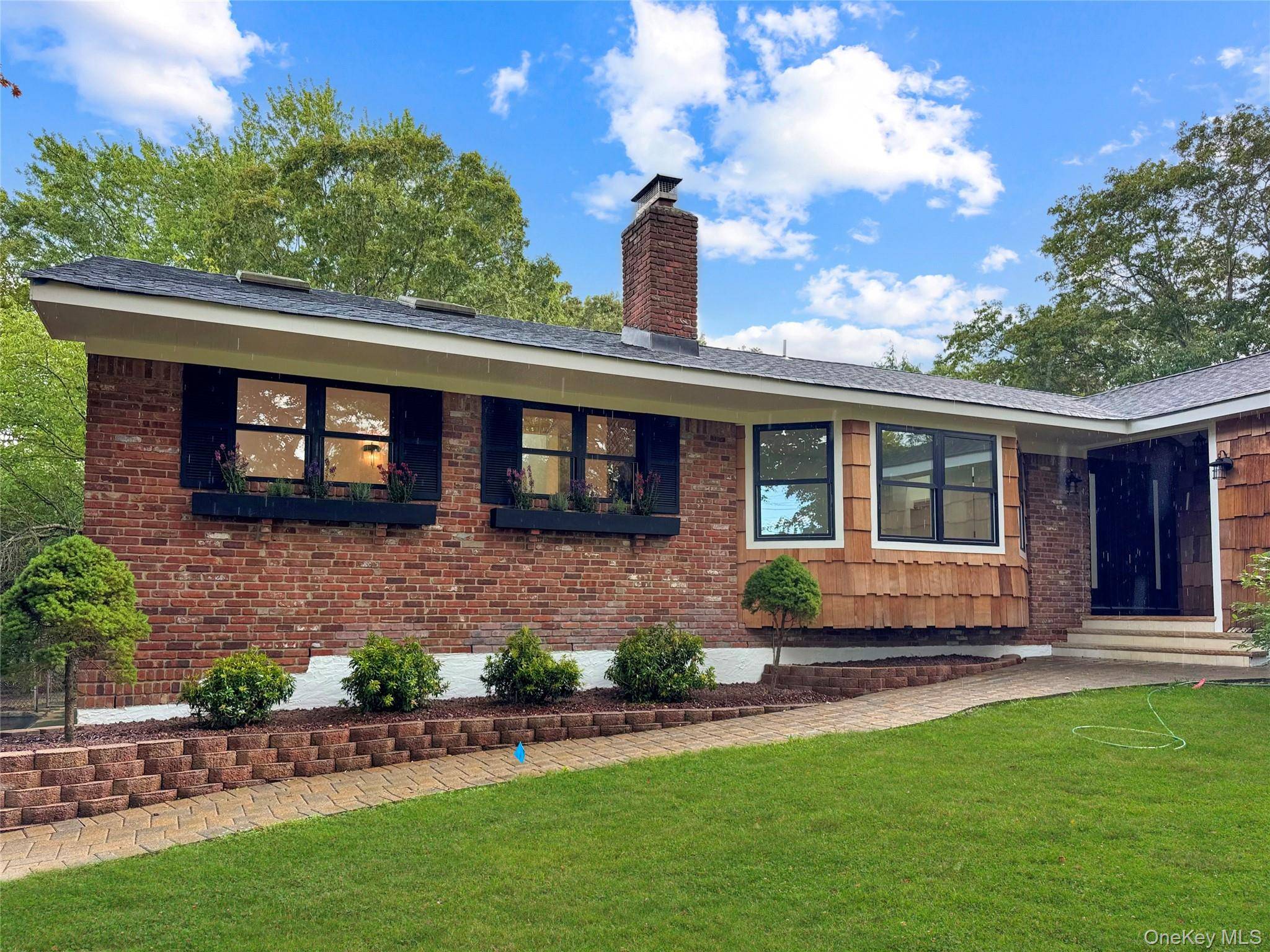 This beautifully updated 5 bedroom, 5 bath Colonial offers modern living at its best.