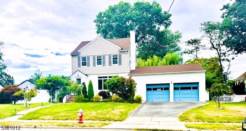 Step inside this spacious Saddle Brook Side Hall Colonial home offering comfort and flexibility.