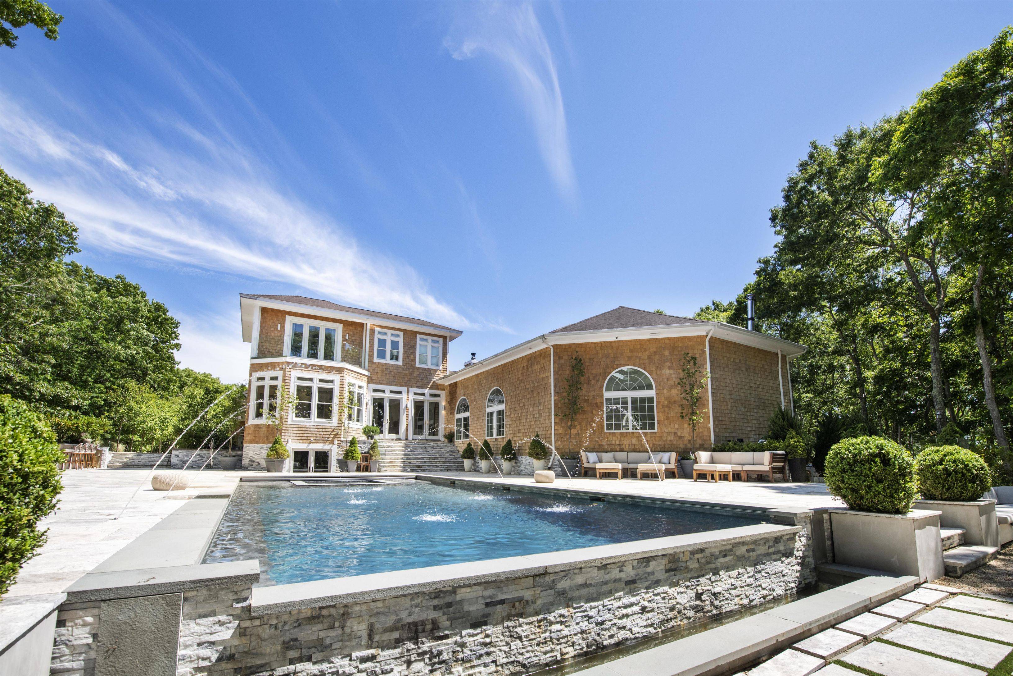 The LUXURY RESORT