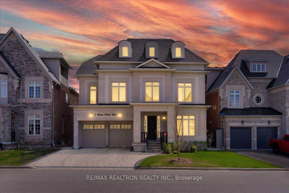 Welcome To This Exquisite Luxury Residence Located In The Prestigious Upper West Side Community, Crafted By The Renowned Conservatory Group.
