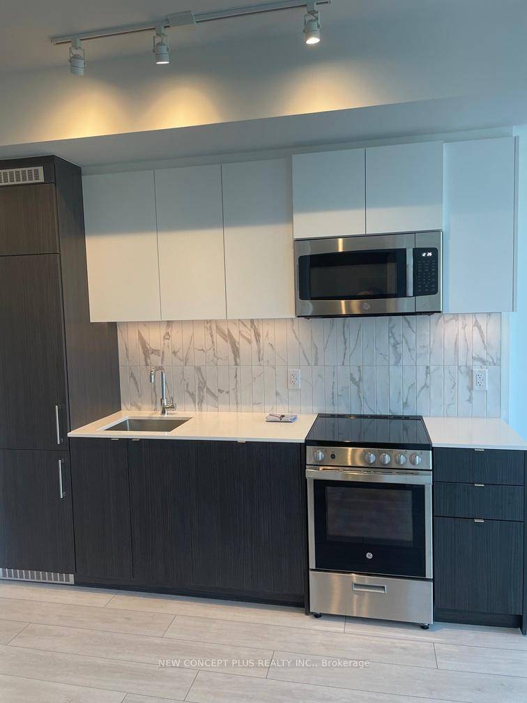 PRIME LOCATION IN PRESTIGIOUS ANNEX NEIGHBOURHOOD.