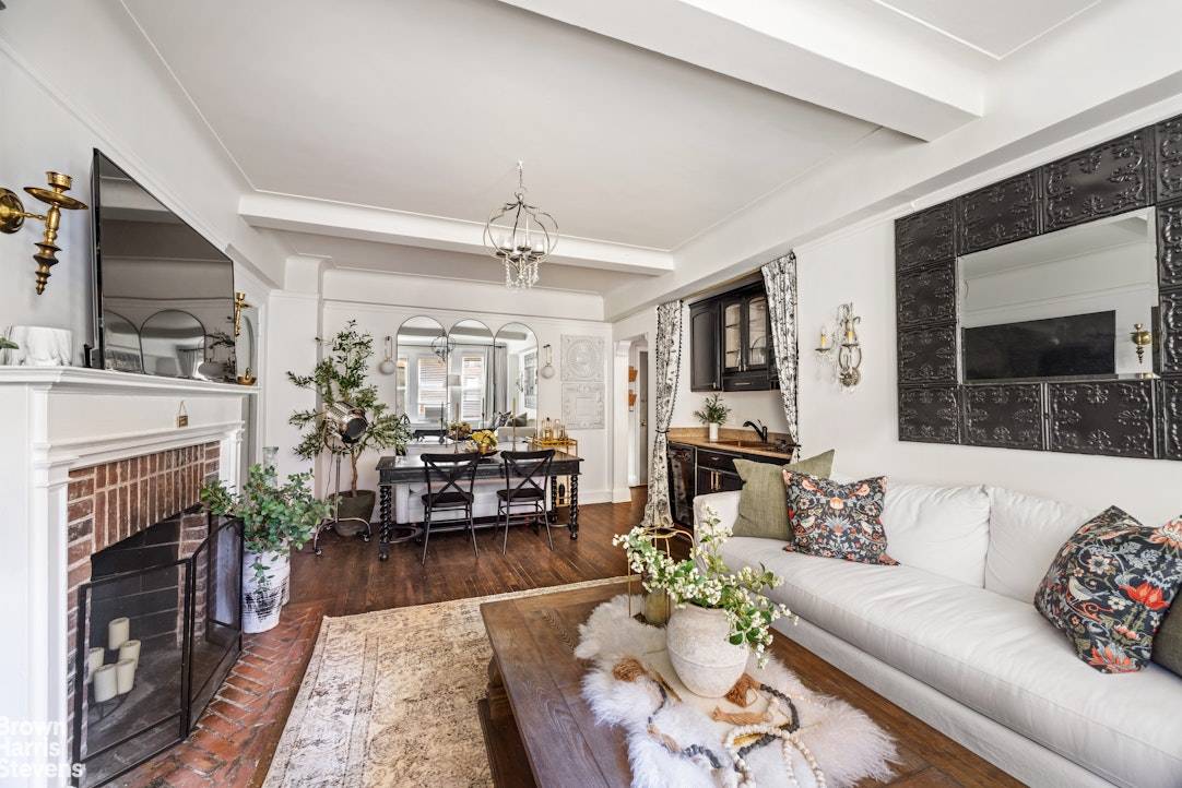 Welcome to this beautiful pre war home at 315 East 68th Street.