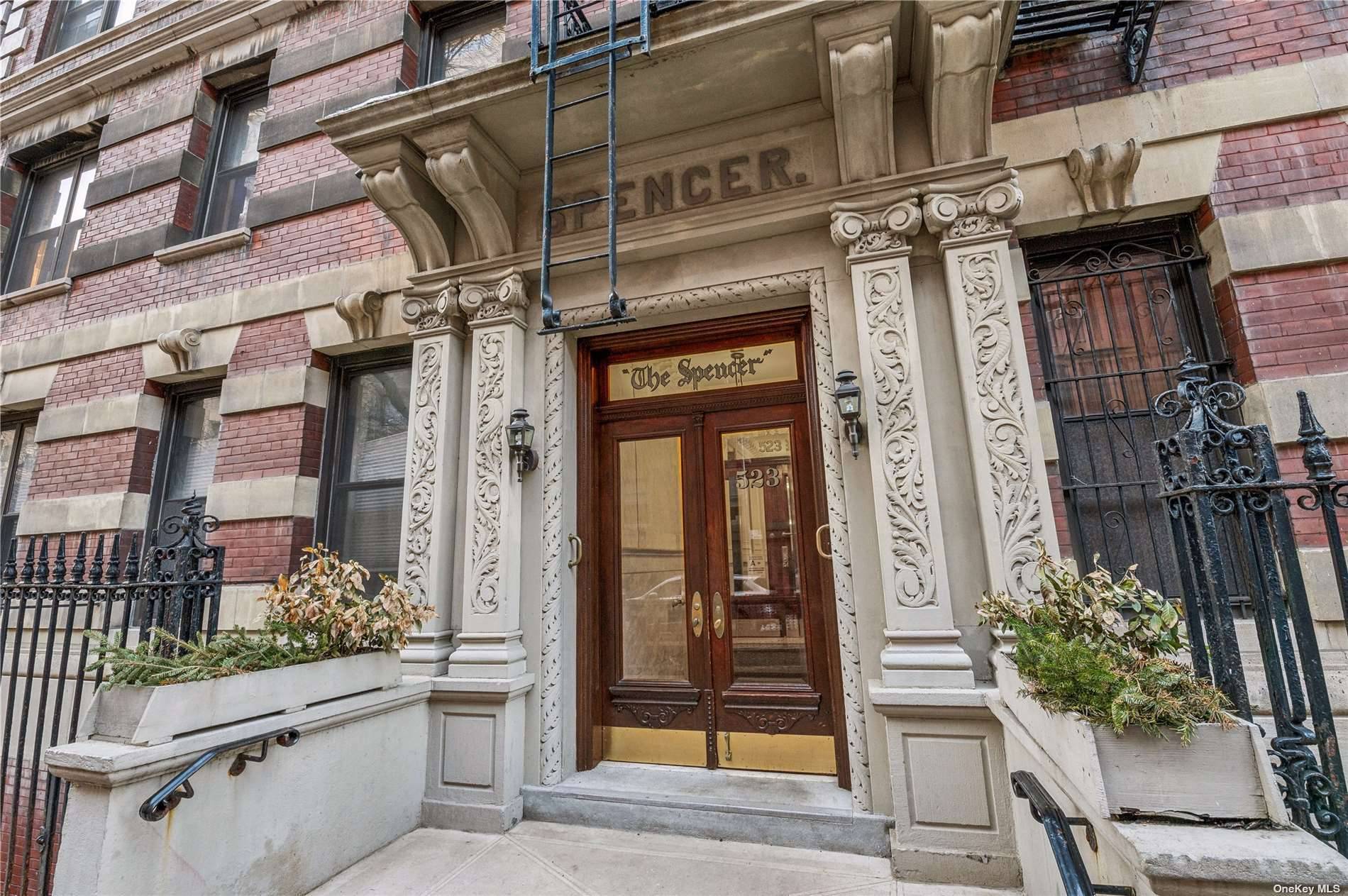 Welcome to 523 W 121st Street !