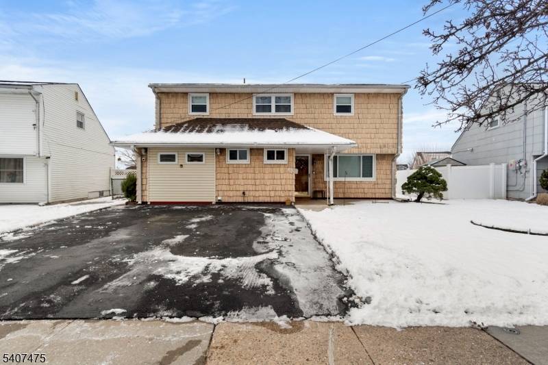 Welcome to 63 Tennyson Street, Carteret.