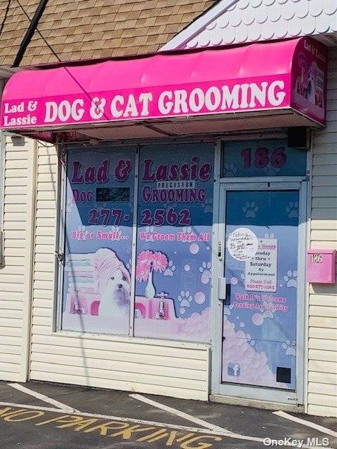 Established in 1992 ! ! Lad amp ; Lassie has been a staple in the community for 29 years servicing their furry friends.