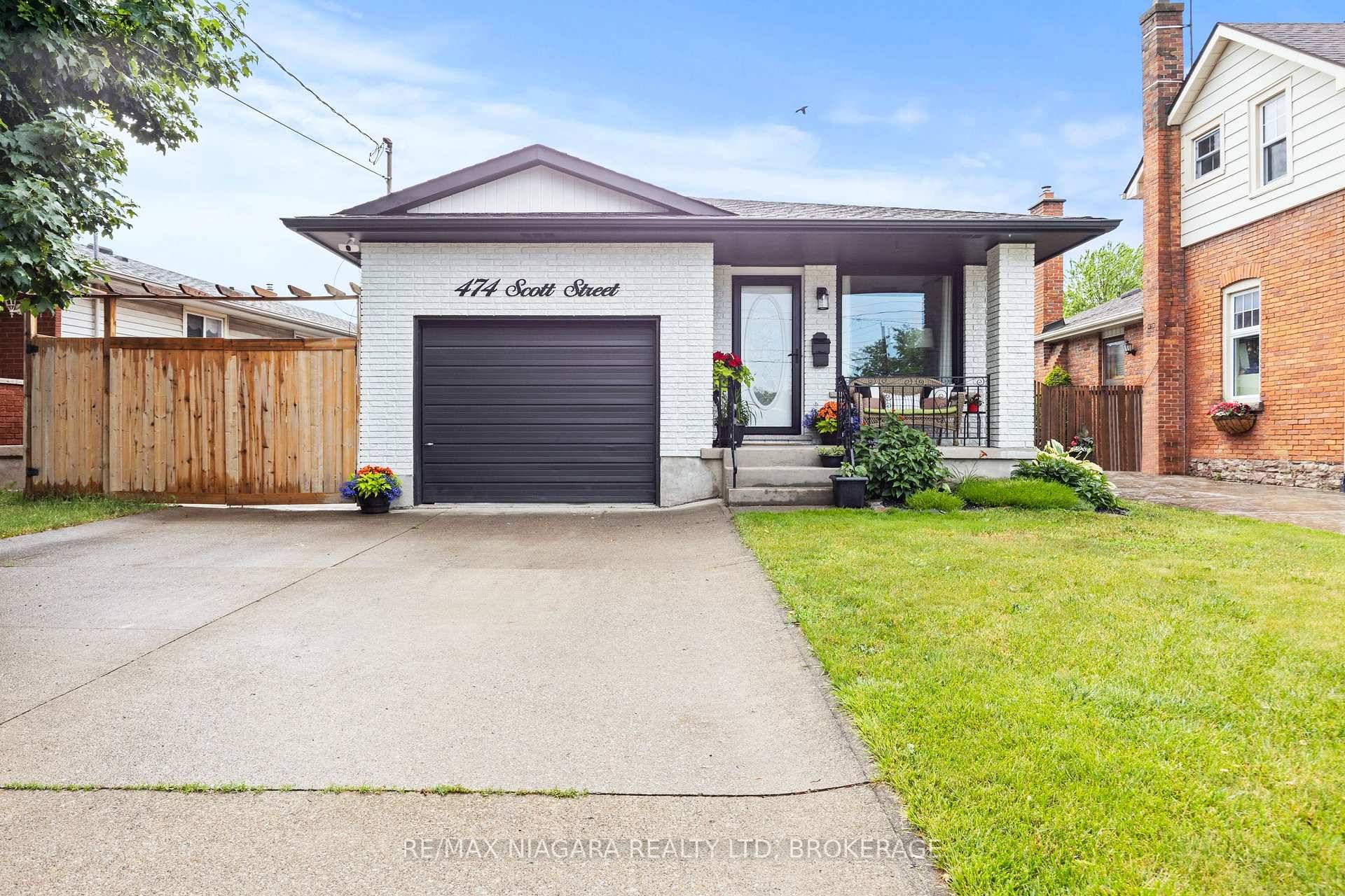 Updated, bright, amp ; modern this 3 1 bedroom 2 full bathroom brick bungalow is located in St.