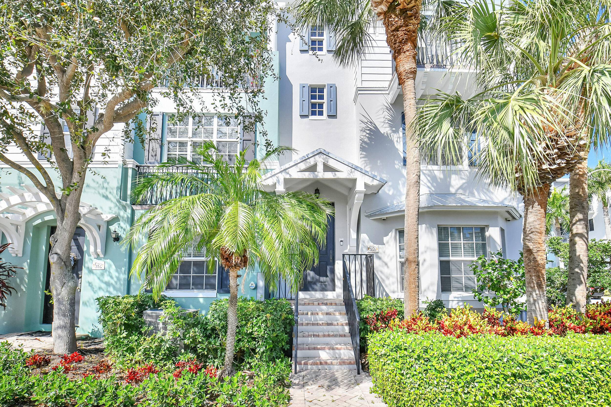 536 S Mallory Circle Townhouse Palm Beach