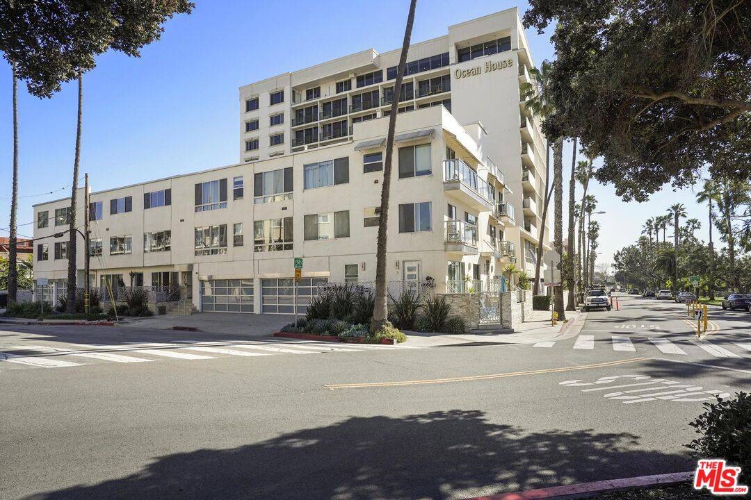 2101 Ocean Ave 1BR Santa Monica La