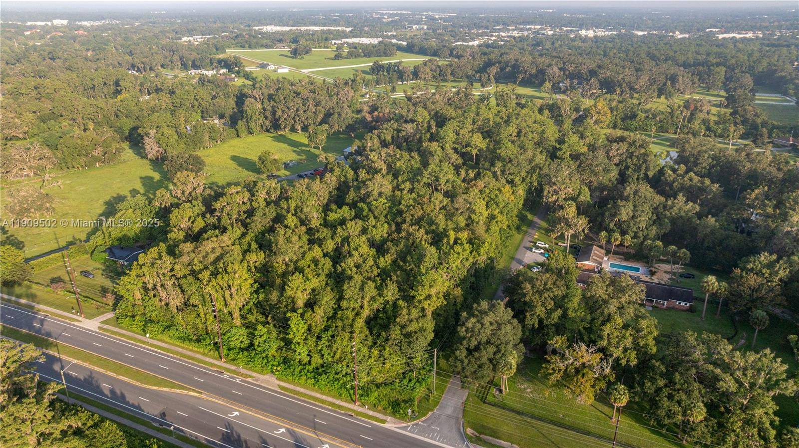 Beautiful 3 acre parcel zoned A1 Agricultural Residential in Ocala s desirable southwest area.