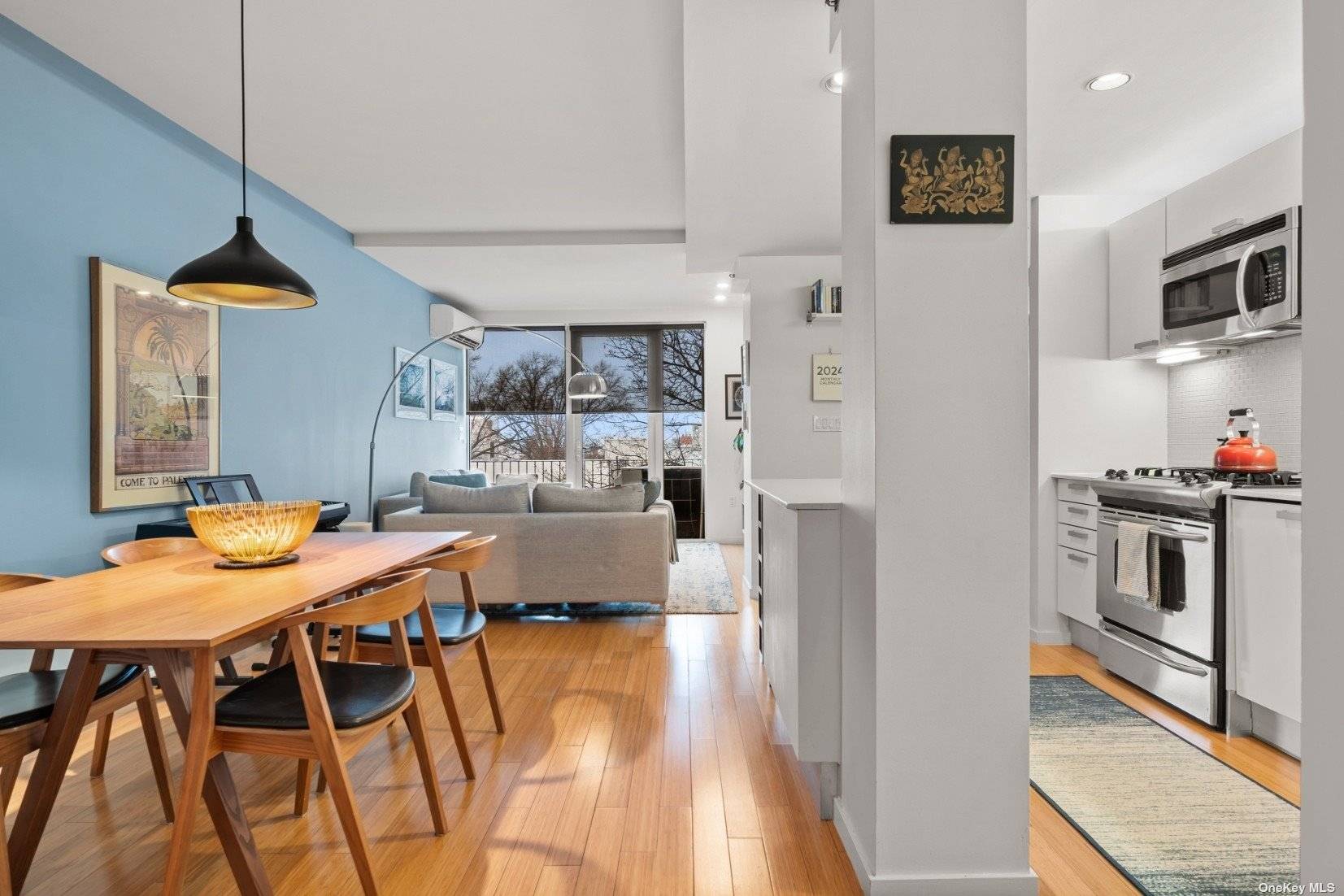 Modern elegance at its finest located in beautiful and prime Park Slope between 5th and 6th Avenues, this bright 3 bedroom, 2 bath condo with over 1, 100 sq.