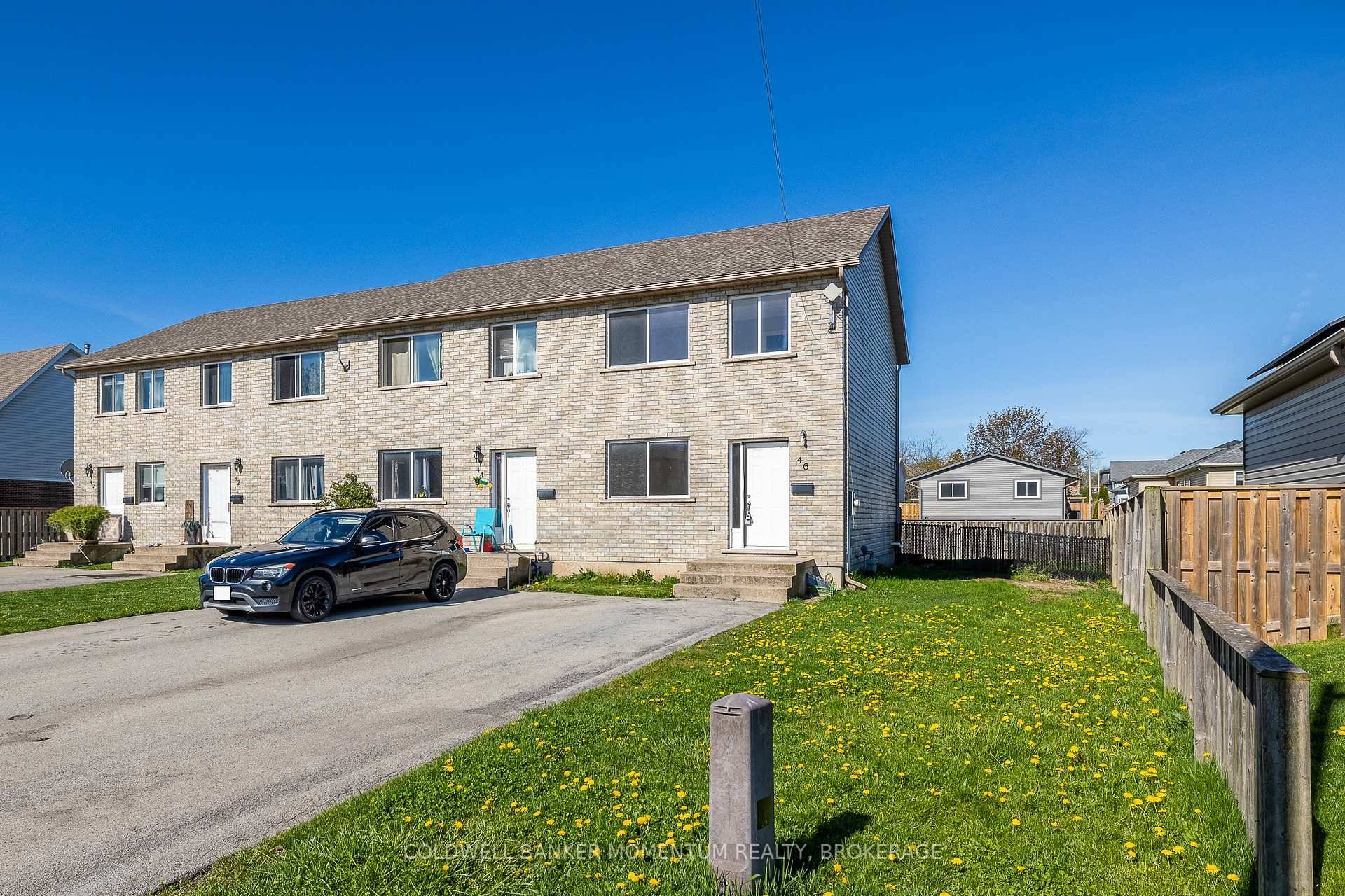 Presenting 44 Saturn Road a practical and well situated 3 bedroom, 1 bathroom townhouse in the heart of Port Colborne.