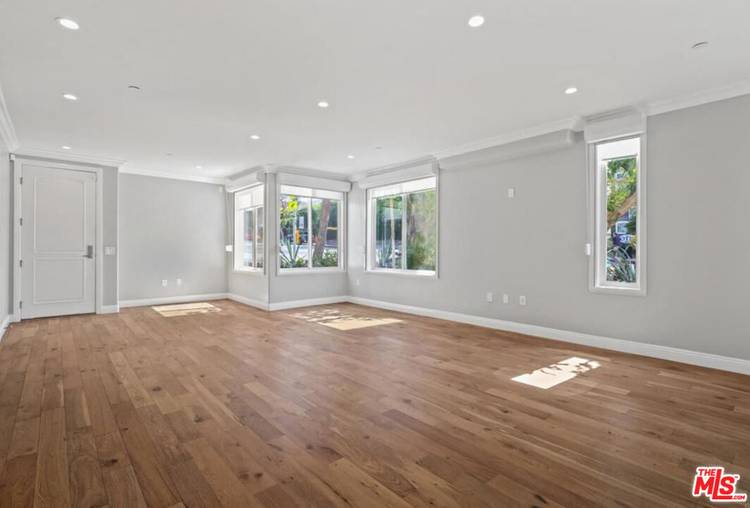 1283   Havenhurst Dr 2BR Hollywood Hills East La